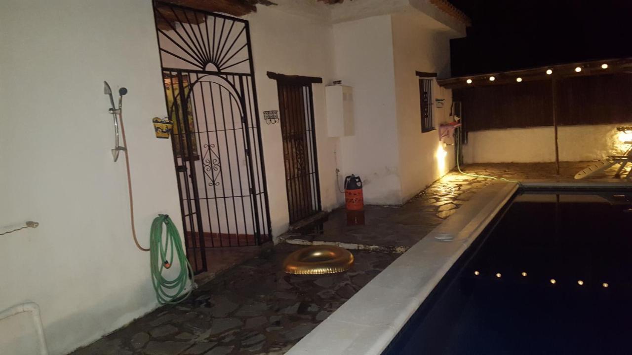 Gateway To The Alpujarras, 'Cortijo Derry' Hotel Orgiva Eksteriør billede